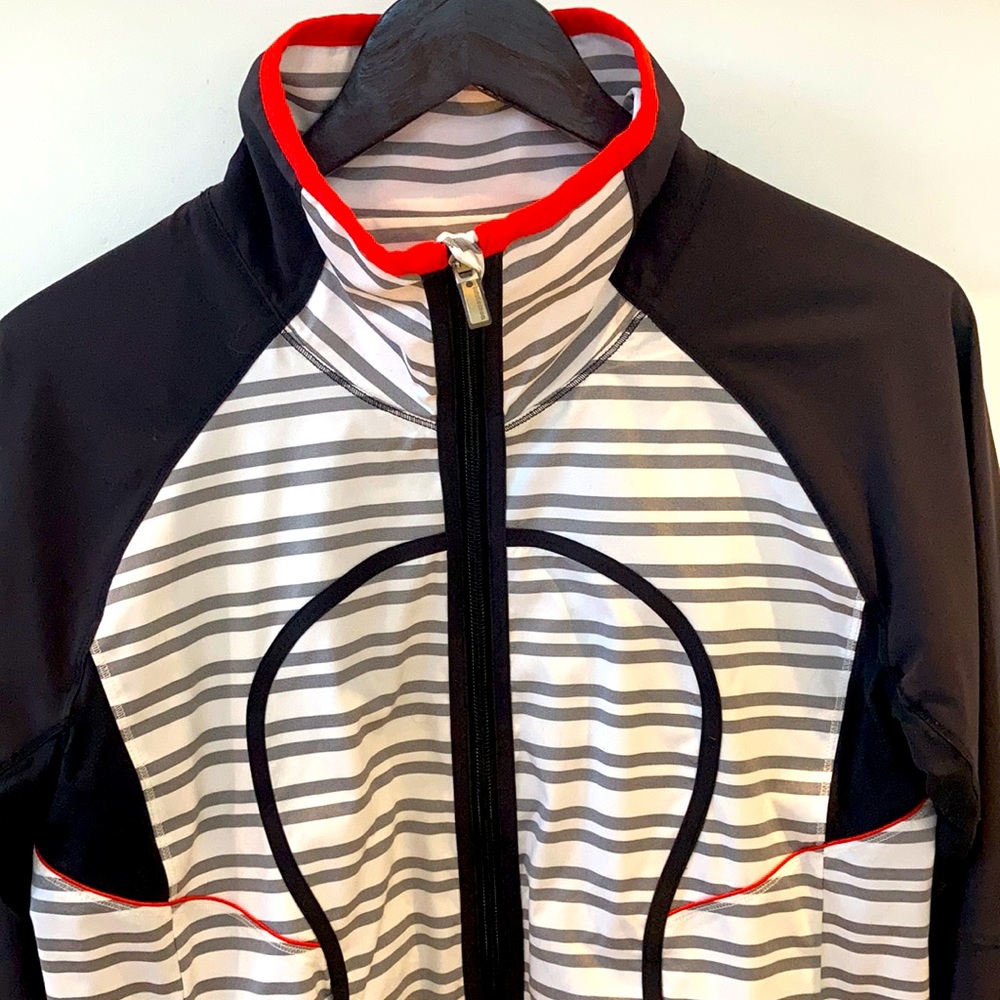 lululemon athletica Black and Red Striped Jacket - Picture 11 of 13